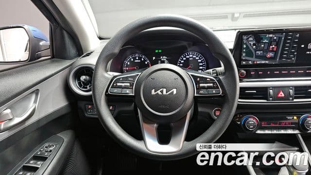 Kia The / новый New K3 2세대 Trendy, 2022 13