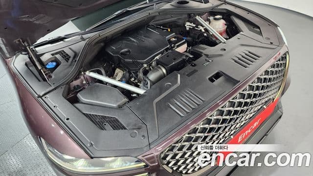 Genesis GV70, 2021 6