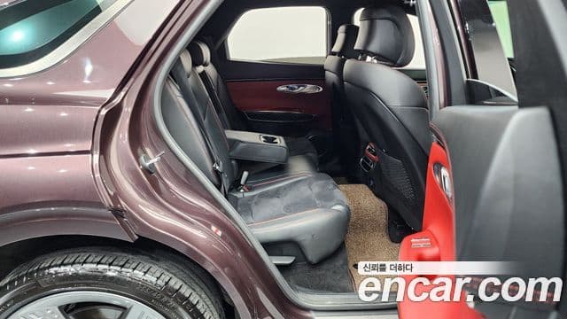 Genesis GV70, 2021 12