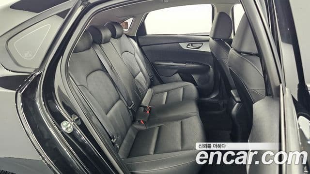 Kia The / новый New K3 2세대 Prestige, 2022 12