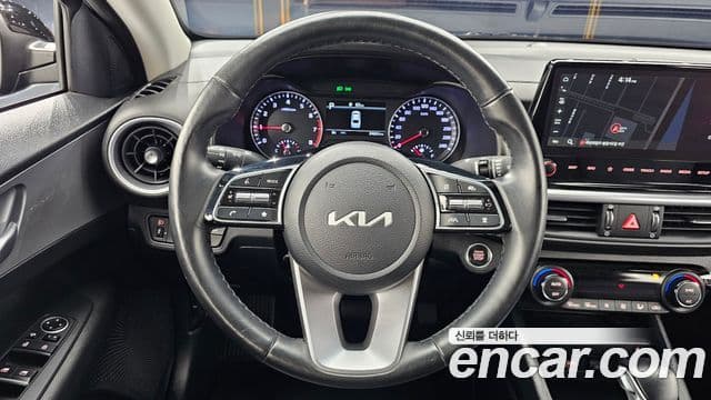 Kia The / новый New K3 2세대 Prestige, 2022 13
