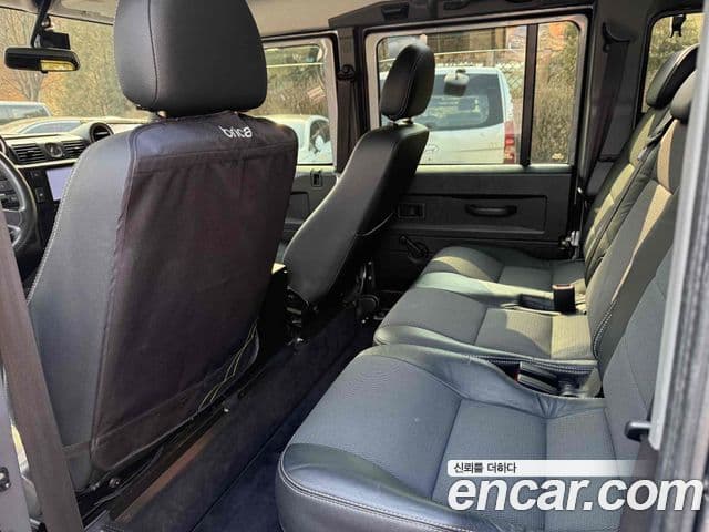 Land Rover Defender, 2012 14