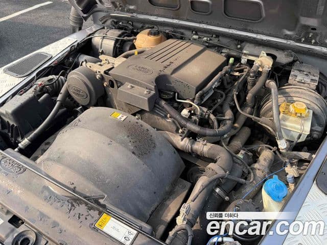 Land Rover Defender, 2012 20