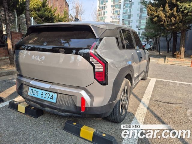 Kia EV3 Air, 2025 3