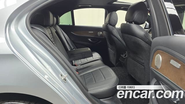 Mercedes-Benz E-класс W213 Exclusive, 2021 12