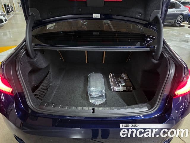 BMW 3시리즈 (G20), 2025 17