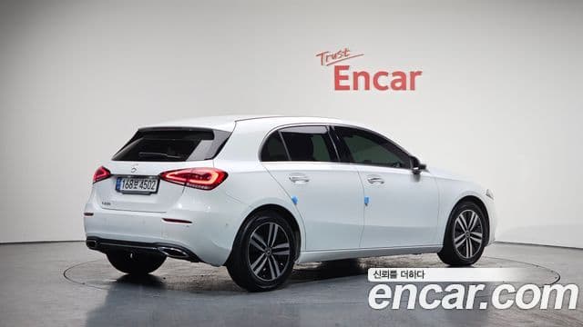 Mercedes-Benz A-класс W177 A220 хэтчбек, 2021 2