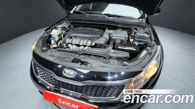 Kia K5 LPI Deluxe, 2011 6