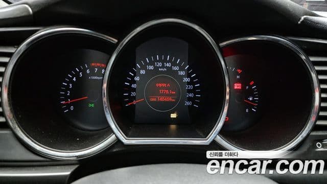 Kia K5 LPI Deluxe, 2011 8