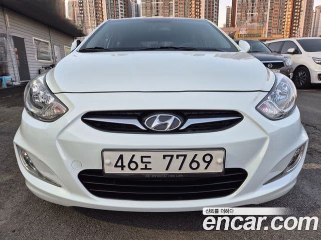 Hyundai Accent(новый кузов / новое поколение) Wit 1.6 GDI top, 2011 2