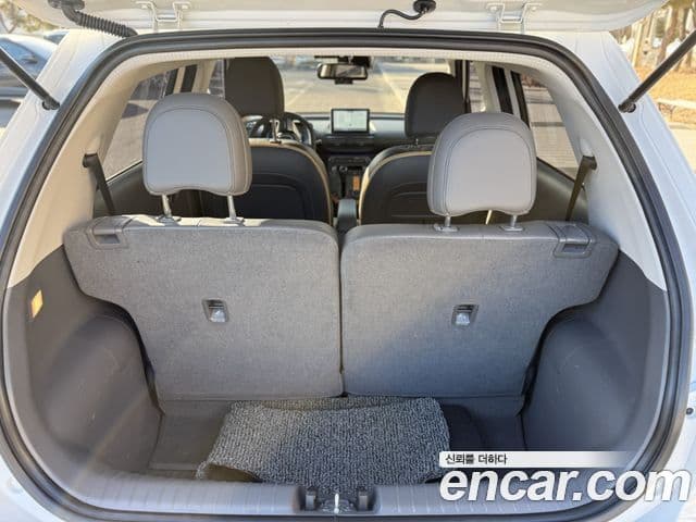 Hyundai Casper турбо D Essential, 2023 18