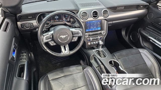 Ford Mustang кабриолет, 2020 7