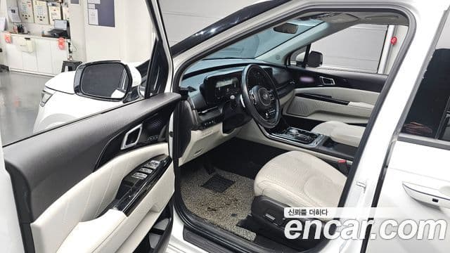 Kia Carnival 4세대 Signature, 2021 10