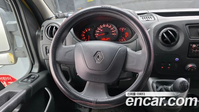 Renault Korea(Samsung) Master 15인승, 2020 13