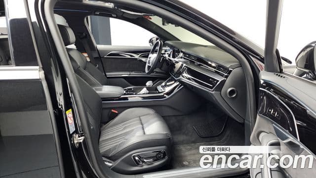 Audi A8 (D5) 55 TFSI Quattro LWB, 2021 11