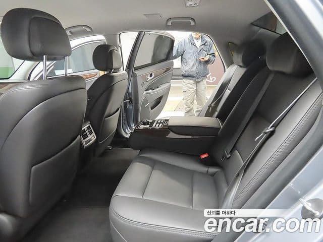 Hyundai Equus(новый кузов / новое поколение) Premium, 2015 9