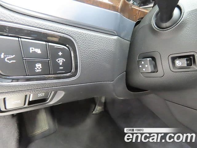 Hyundai Equus(новый кузов / новое поколение) Premium, 2015 12