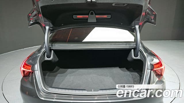 Kia K8 Prestige(арендный автомобиль), 2022 20