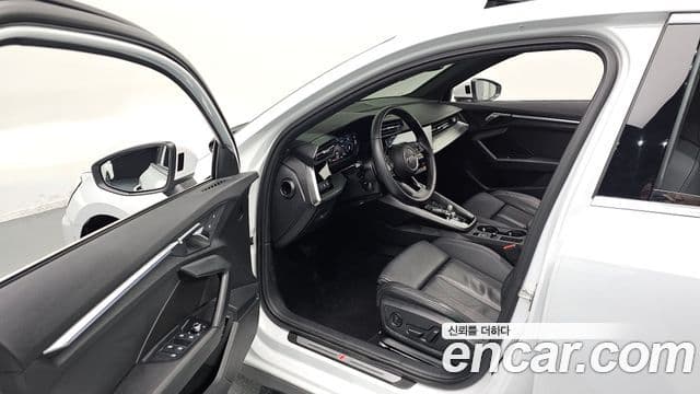 Audi A3 (8Y) Premium, 2022 11