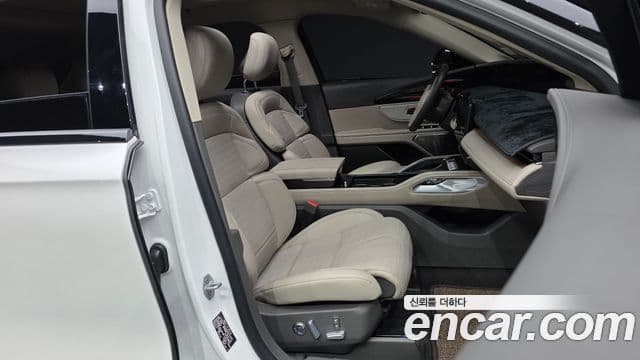 Lincoln Nautilus 2세대 2.0 Reserve AWD, 2025 11