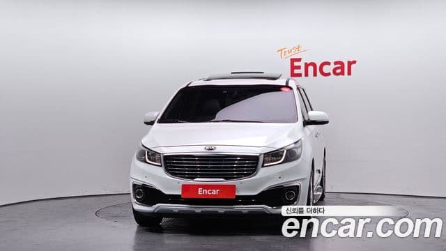 Kia All New Carnival Noblesse, 2016 3