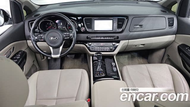 Kia All New Carnival Noblesse, 2016 7