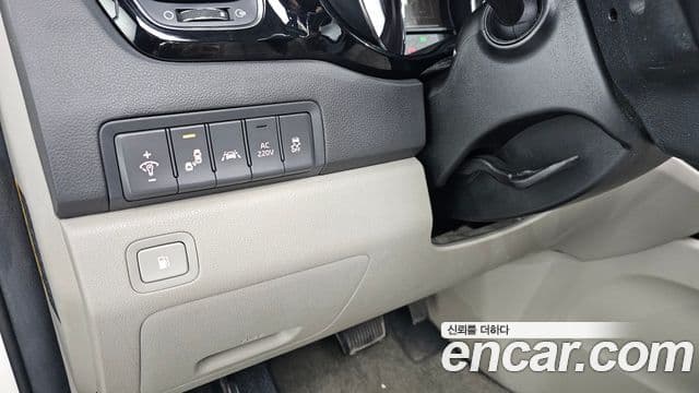 Kia All New Carnival Noblesse, 2016 13