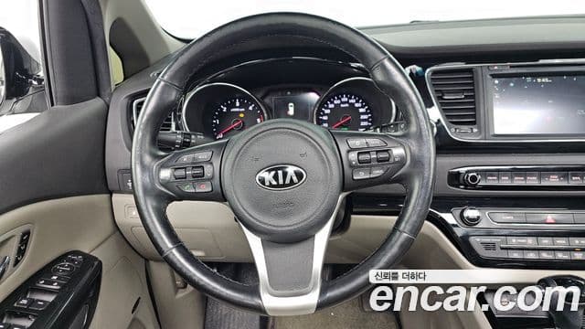 Kia All New Carnival Noblesse, 2016 14