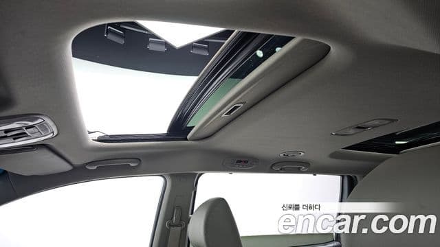 Kia All New Carnival Noblesse, 2016 19