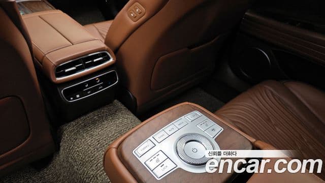 Genesis G80 (RG3) бензин 2.5 турбо AWD, 2021 18