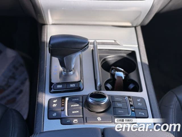 Genesis G80 Premium Luxury, 2017 9