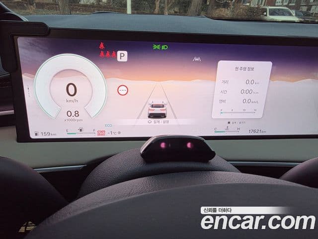 Genesis GV70, 2025 8