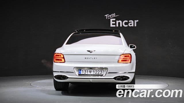 Bentley Flying Spur 3세대, 2022 4