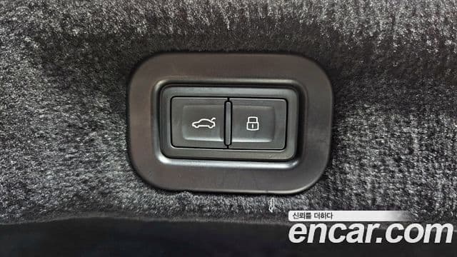 Bentley Flying Spur 3세대, 2022 17