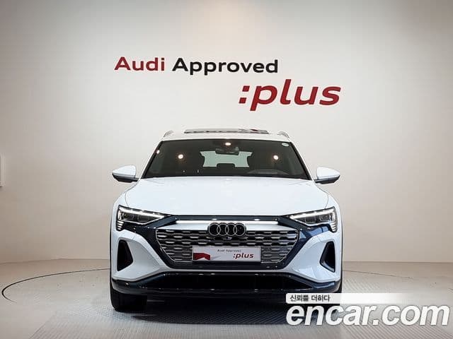 Audi Q8 e-Tron (GE) 55 Quattro Sportback, 2024 3