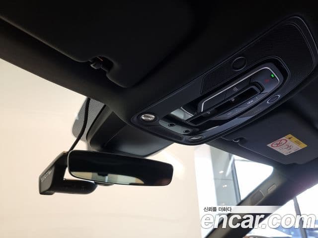 Audi Q8 e-Tron (GE) 55 Quattro Sportback, 2024 18