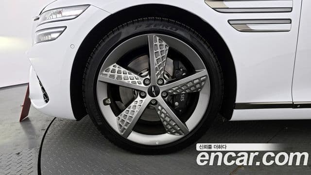 Genesis G80 (RG3) бензин 2.5 турбо AWD, 2025 все фото