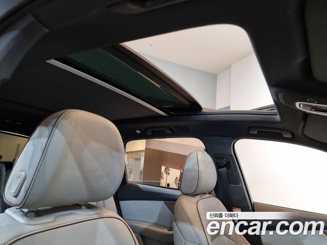 Audi Q7 (4M), 2025 12