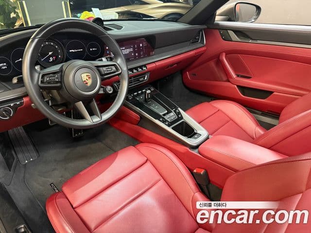 Porsche 911 (992) Carrera кабриолет, 2024 7