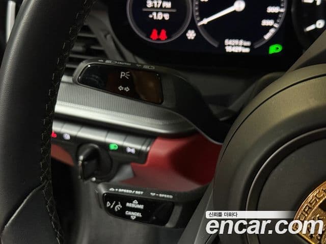 Porsche 911 (992) Carrera кабриолет, 2024 18