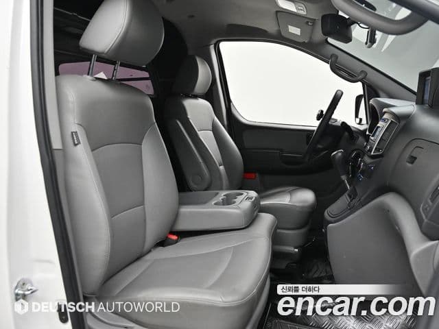 Hyundai Grand Starex Smart, 2017 10