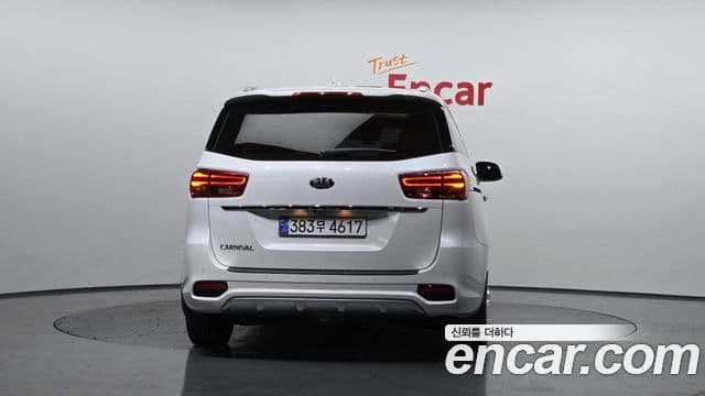 Kia The / новый New Carnival Special, 2020 4