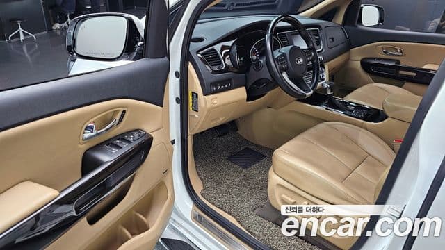 Kia The / новый New Carnival Special, 2020 11