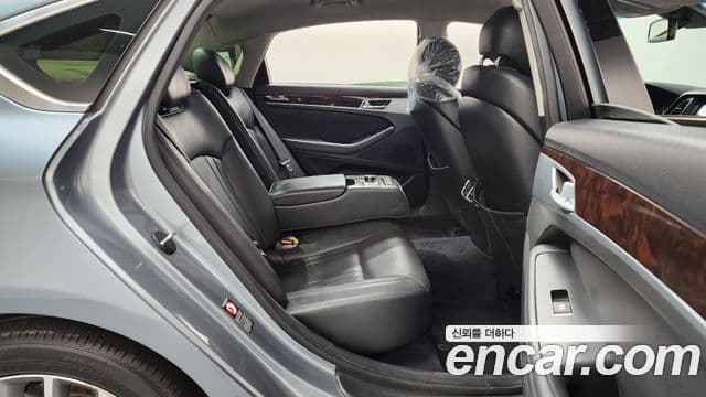 Hyundai Genesis DH Modern, 2015 12