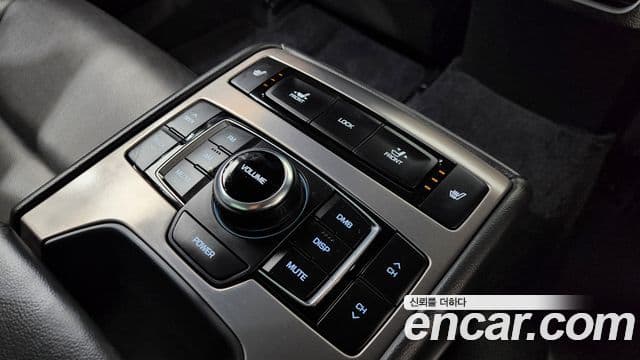 Hyundai Genesis DH Modern, 2015 19