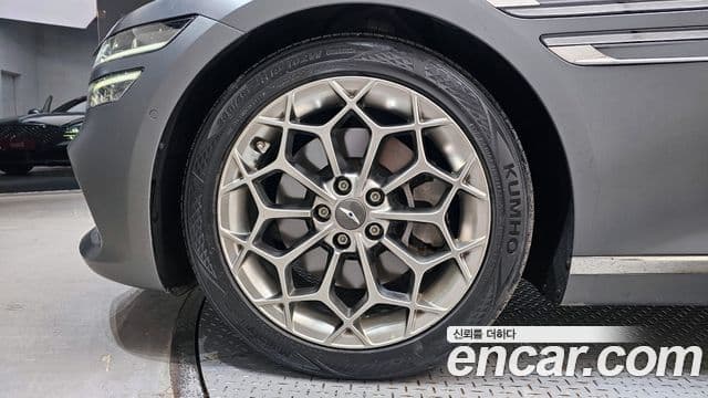 Genesis G80 (RG3) бензин 2.5 турбо AWD, 2021 все фото