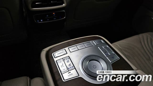 Genesis G80 (RG3) бензин 2.5 турбо AWD, 2021 17