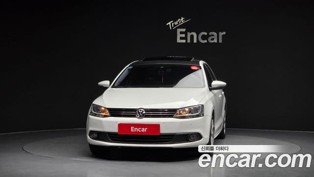 Volkswagen New Jetta 6세대, 2014 3