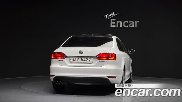 Volkswagen New Jetta 6세대, 2014 4