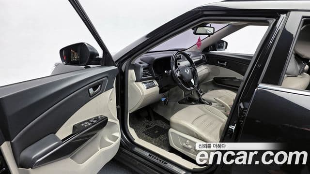 KG모빌리티(SsangYong) Berry New Tivoli V5, 2020 10